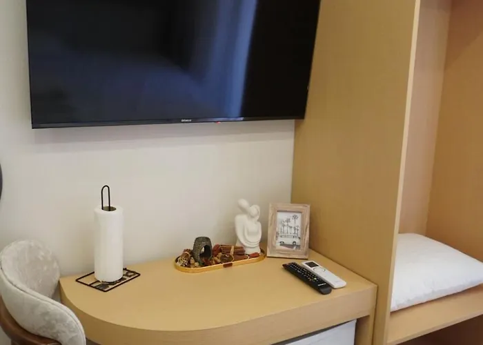 Daire Ionian Blue 5 *