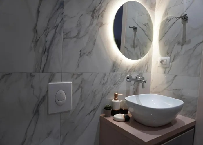 Ionian Blue 5 * Himarë